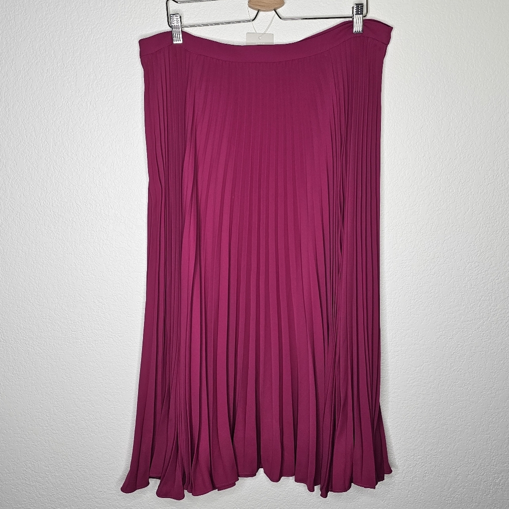 Boden Pleated Kristen Maxi Skirt 16 - Picture 6 of 9